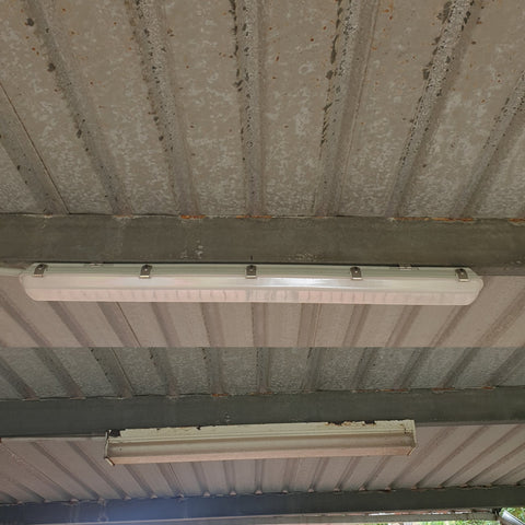 Image of Haneco Triproof Rugged Indoor/Outdoor LED Batten